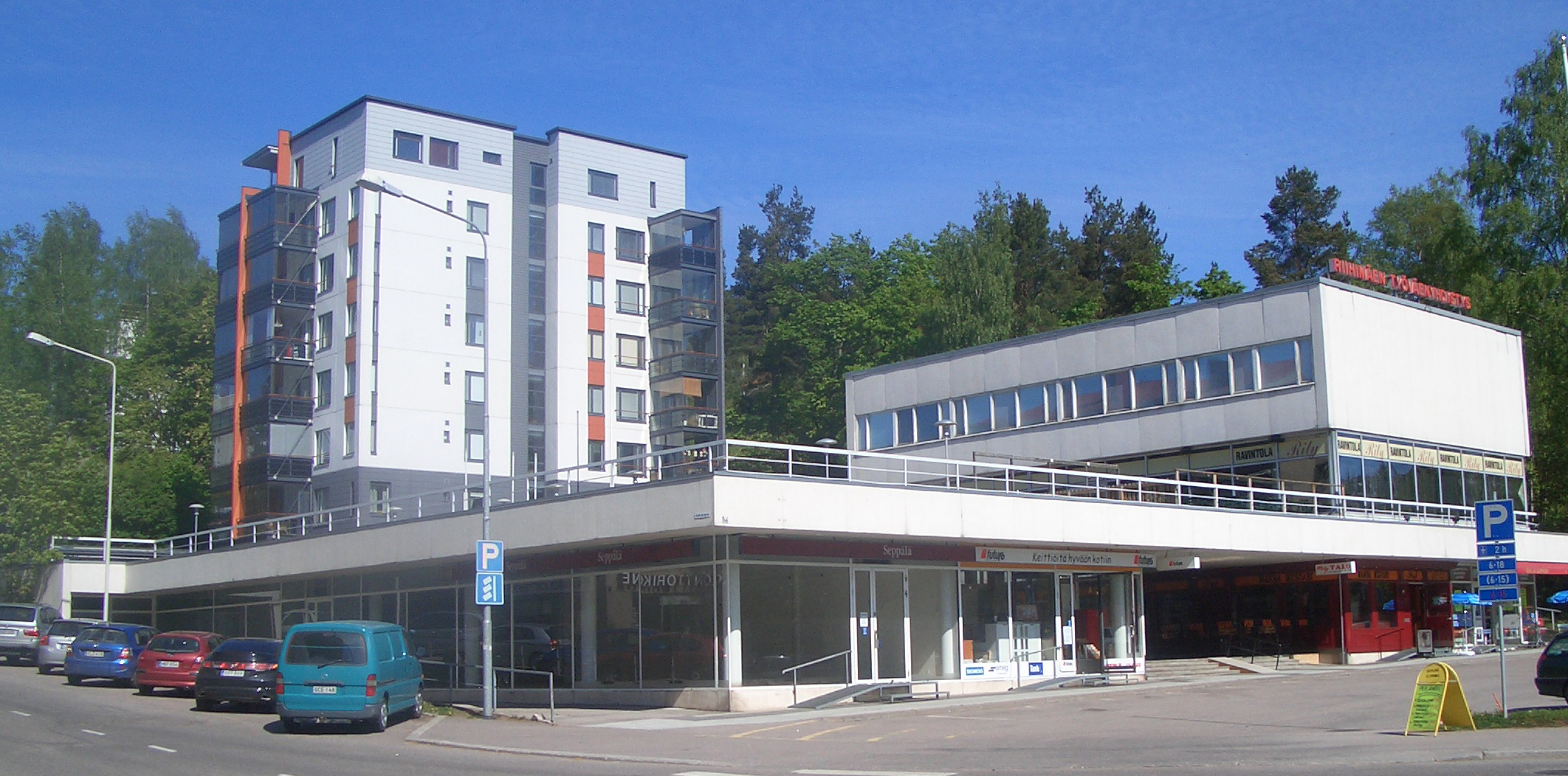 Perinteikäs Rity-talo poistuu katukuvasta